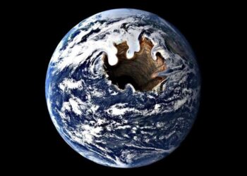 Hollow Earth Theory - "Three In The Morning"