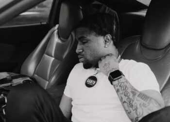 Dillyn Troy Drops New Video “Everybody”