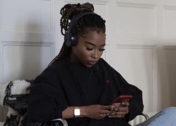 Scarlet: Torrance's New Age Girl Band Ready to Take the World by Storm