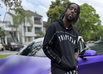 SMLTWN E.P.: A Journey of Musical Passion and Self-Expression