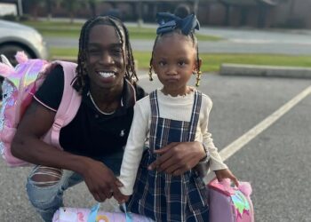 Stickbaby Juan's Unforgettable 1st Day Of Kindergarten Surprise for Royalty Elaina: A Journey of Love