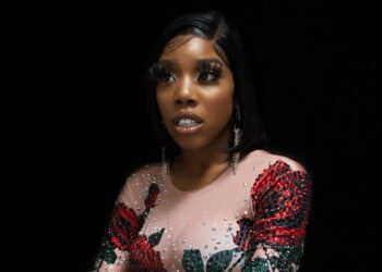 Rising Star Diva Legendary Unveils Debut Single, Fueled by Dedication and Unique Vision