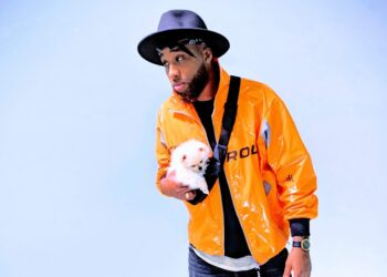 Evrlove Blake - "FLEX" Drops This Friday: Unleashing Cloudy Trap, Island Vibes, and Hip Hop Fire