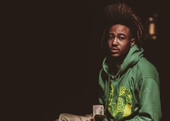 Yg Tado (Runt): A Unique Voice Rising from the Struggle