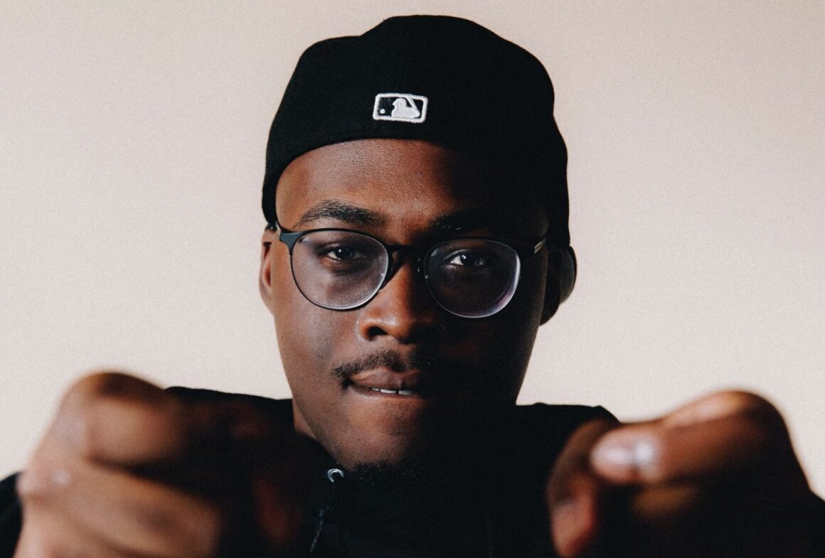 C Stunna Drops Hot New Music Video For "Vibin"