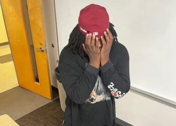 Emerging Chicago Rapper, Smokyy Da Baer, Sets the Stage on Fire