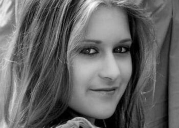 Rvkah: Crafting Melodies into Lyrics