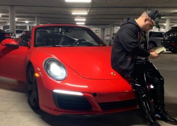 Smokey Pete: Unveiling Imperfections and Crafting a Unique Narrative in NYC's Lower East Side