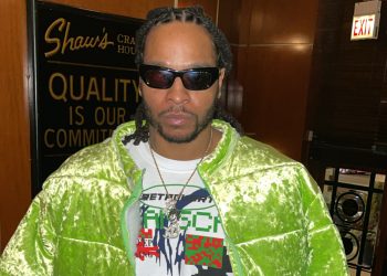 Ko God: The Versatile Voice of Chicago's Streets