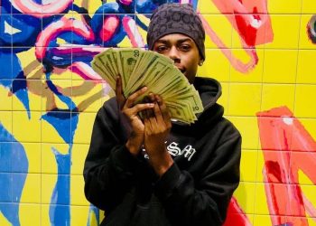 Unveiling the Multifaceted Talent of Savion Newbern, AKA The Artist Sakazi