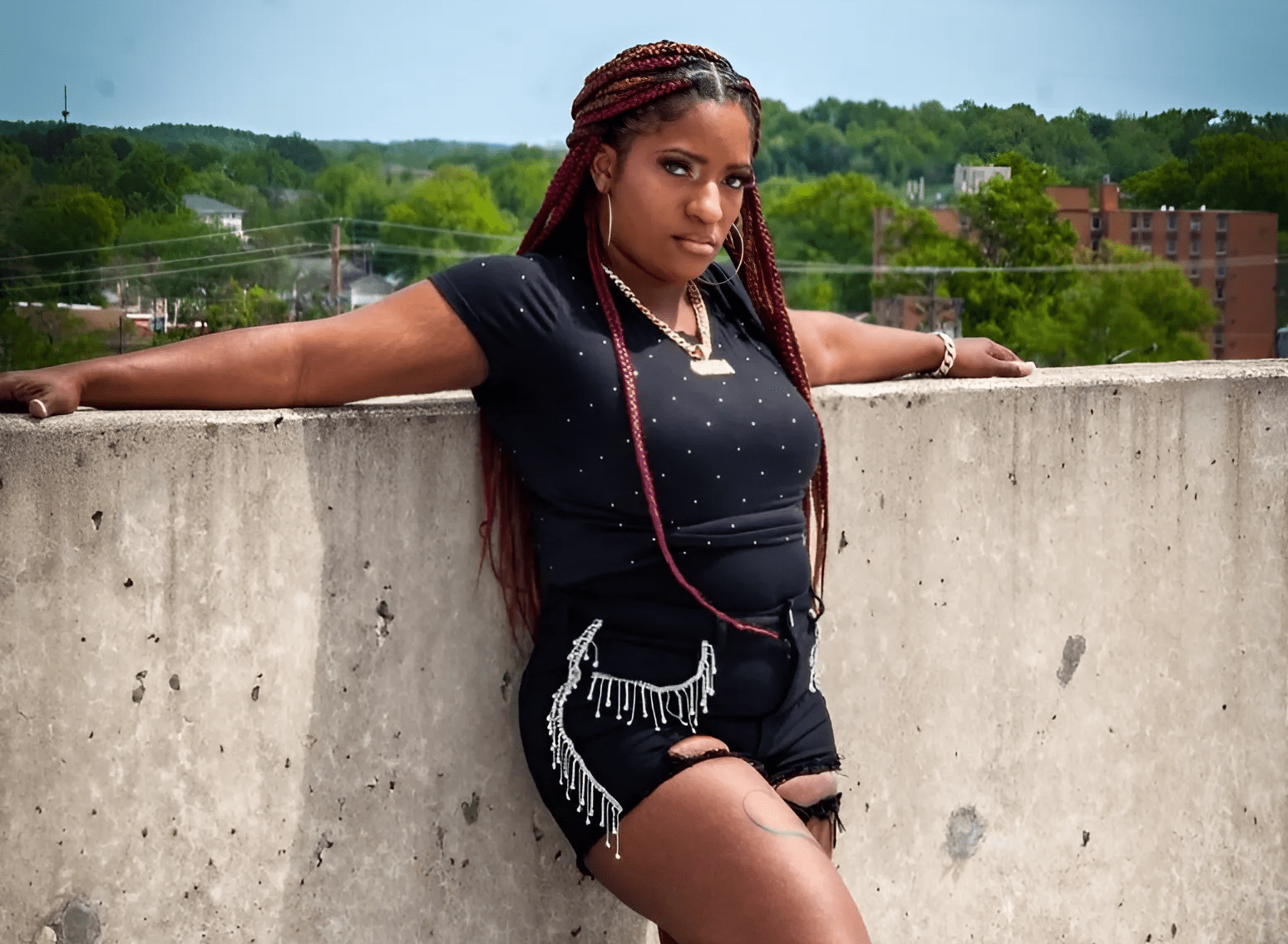 SyrianG: Rising Singer/Songwriter Making Waves in Carbondale, IL