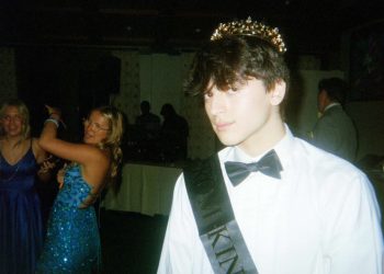 Ian Maman: The 18-Year-Old Singer-Songwriter Ready to Take the World by Storm