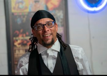 Micky Perry Unveils Authentic Soul with Latest Release "No Alter Ego"