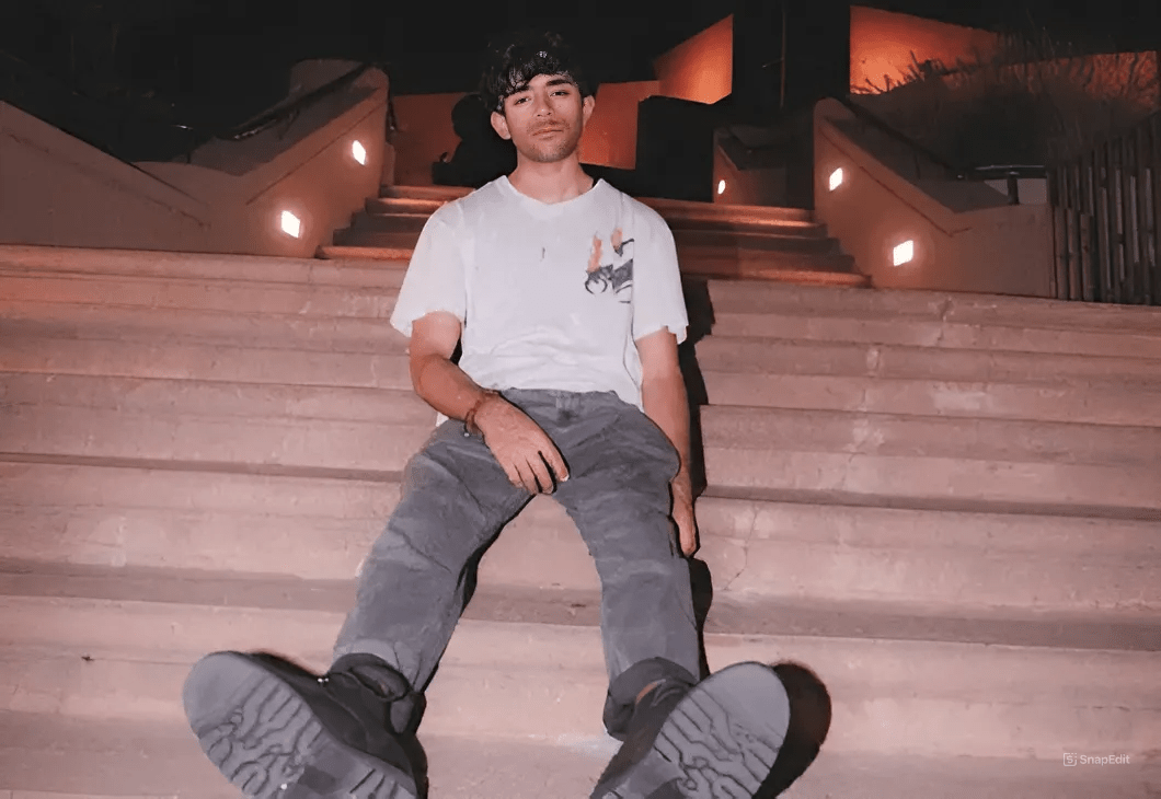 Devan Trey Captivates With New Single “MUMBAI MONEY”