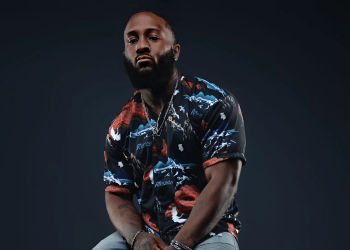 JONNIE MORRIS Never Believed in the Word 'DOUBT'