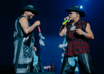 Owell Y Randy Wrapped Up Their Six Sold-Out Concerts At The Iconic "Choliseo" In Puerto Rico