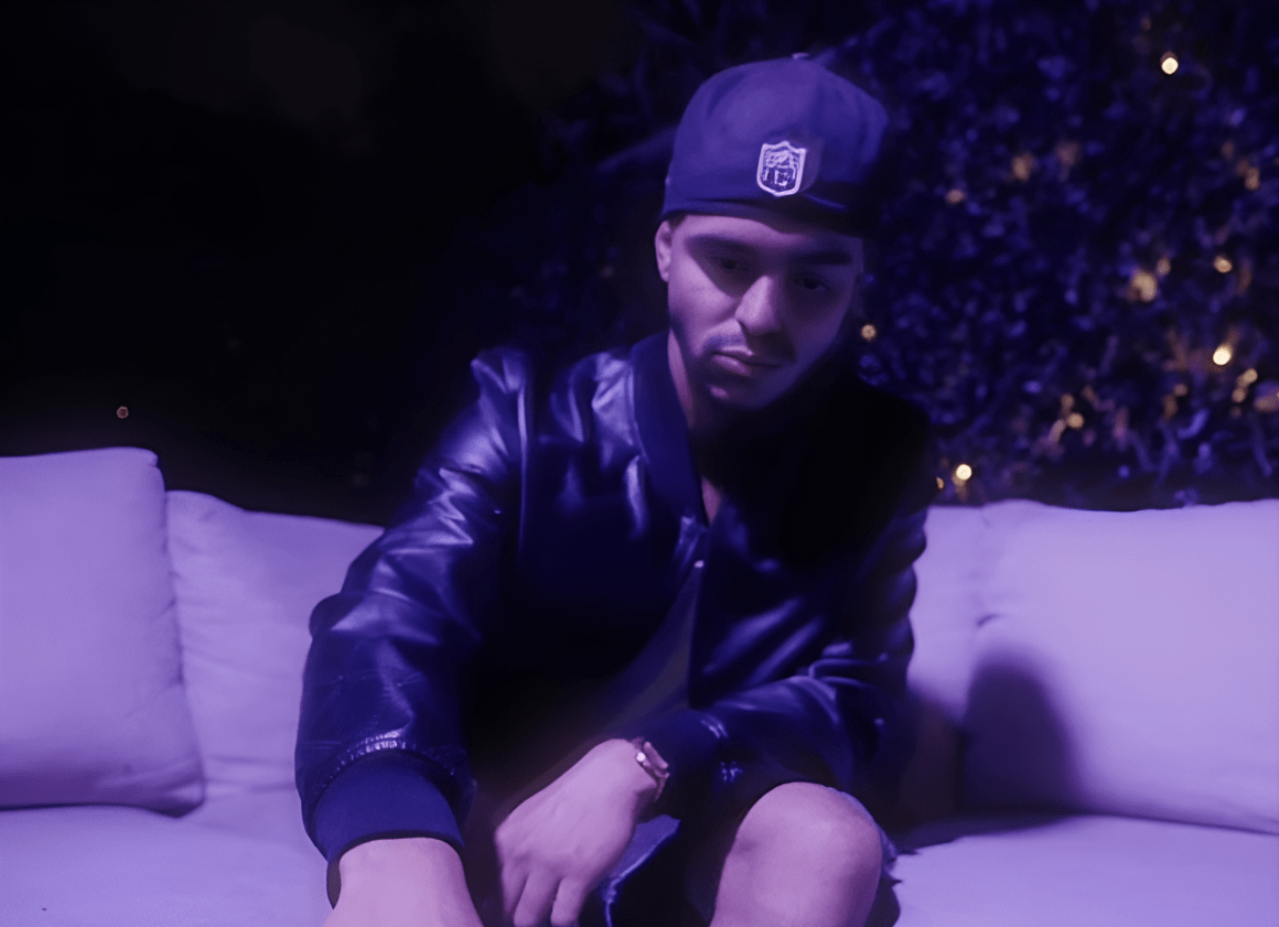 Aussie artist Harry Demos Releases His introspective, infectious New Single 'Pass The Time'