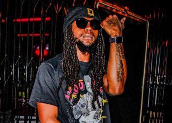 MoneyMitch3x Stays 10 Toes Down With His Vision And Vibe