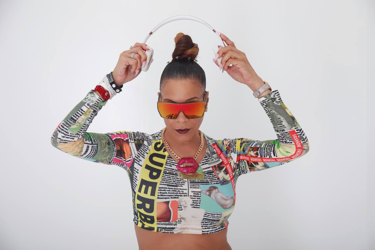 DJ PynkDyamond – Multi-Talented DJ | Program Director | Model | Event Architect