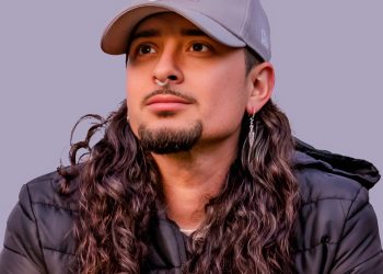 From Tucson to the World: How One Artist is Using Waves to Build a Global Music Community