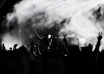 Sound Without the Tangle: A Practical Guide to Wireless Microphones