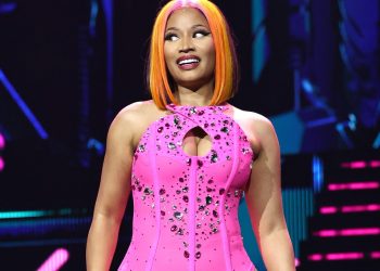 Nicki Minaj Shocks Fans—Scraps Album and Calls Out JAY-Z: “Hope You’re Happy”
