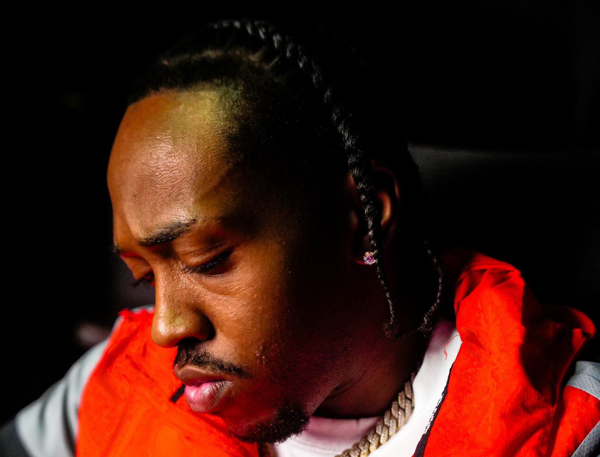 Solo Dan Unleashes A Razor-Sharp Rap Anthem for the Lone Wolves With "Gotham Flow"