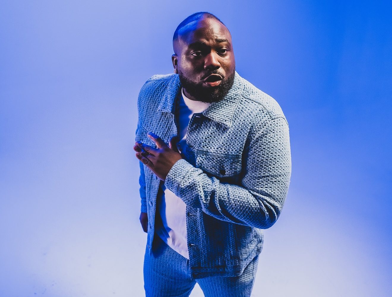 Ovi Jozi Turns Life Lessons into Art on His Soulful EP "High Risk High Reward"