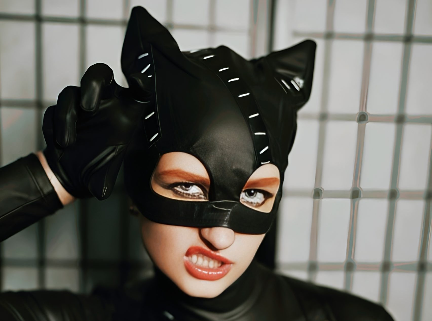 In Conversation with Skarlett Smith: The Story Behind ‘Roar’ and Her Rise in Pop