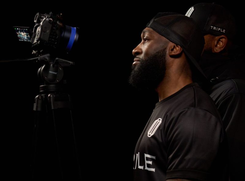 Miles Returns After 12 Years With Debut Hip-Hop Album "The Gallery"