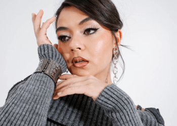 Glowing With Self-Worth: Nina Ann Nelson’s ‘Just a Little’ Is Pure Modern Soul