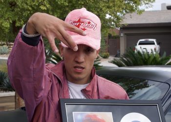 AN STACKS Charts With “5 STAR,” Expands Vision Through Genre-Blending Album Déjà Vu