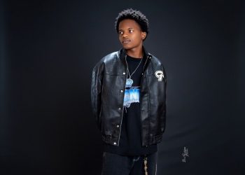 OmaYe Releases Captivating New EP “17EEN”