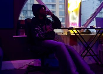 DAYBWAY Unveils Exploration of Identity and Circumstance With Debut EP "Circumtagonist"