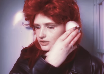 Skarlett Smith Commands the Spotlight with Nostalgic Energy in “Tell Me Now” Visual