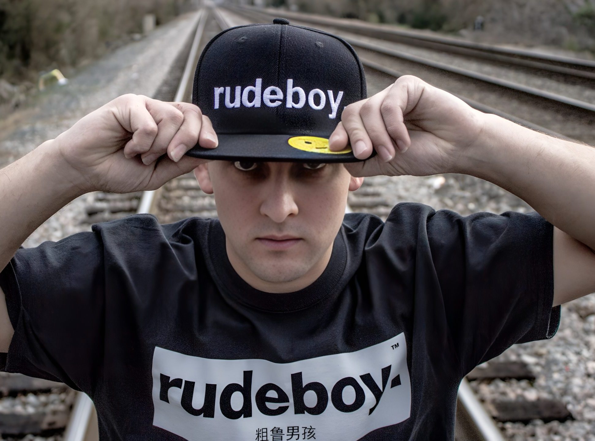 Fabled Mic Delivers Emotional Depth and Purpose on New Single “Spread My Wings”