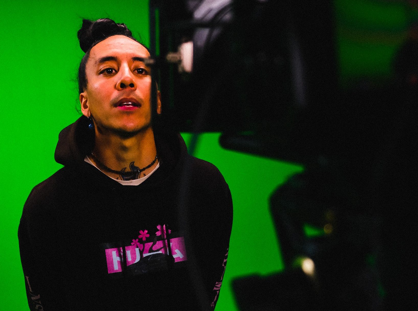Teo Steps Into a New Era of Confidence and Creativity With Electrifying New Single “PHENOM”