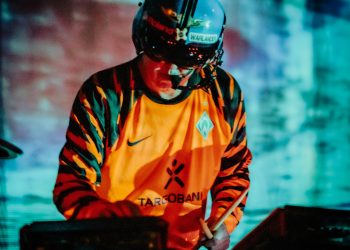 Warlander Pushes the Boundaries of Live Electronic Performance With Improvised, Genre-Defying Sound