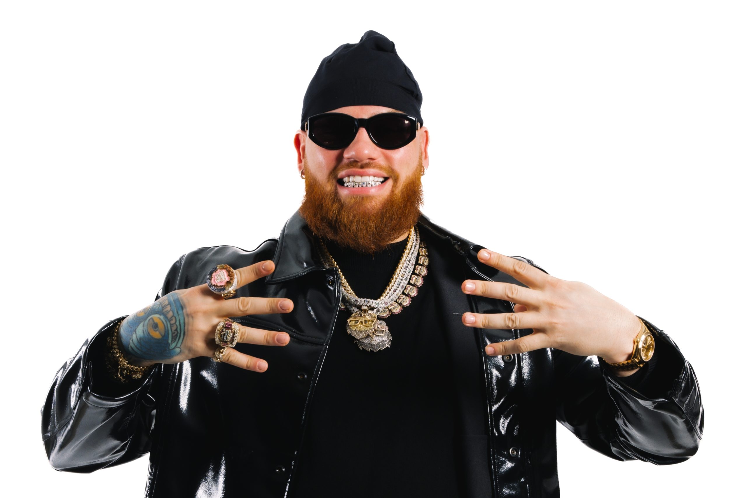 Miky Woodz Reconnects With His Roots and Reinforces His Legacy on Powerful New Album "Everything RiaL"