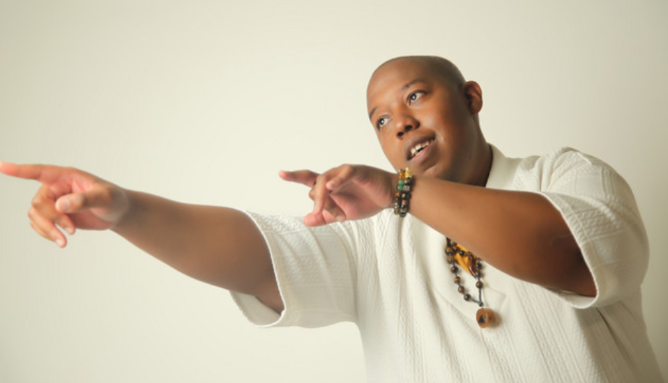 Kuda-Kwashé Turns Community Into Melody on “Afua’s Kitchen (Hosted by Ne-Yo)”