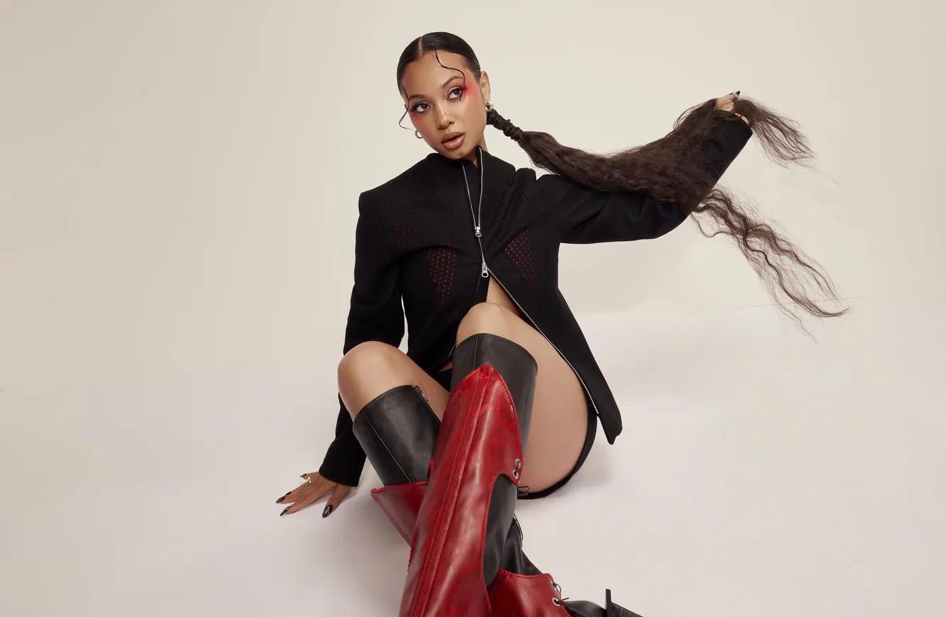 Taylah Elaine Wants All Eyes on Her With Debut Single “Look At Me”