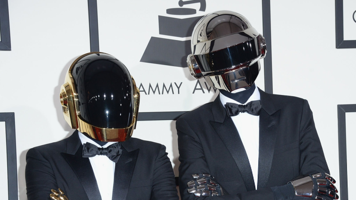 Daft Punk - LOS ANGELES, CA - JANUARY 26: Guy-Manuel de Homem-Christo (L) and Thomas Bangalter of Daft Punk attend the 56th GRAMMY Awards at Staples Center on January 26, 2014 in Los Angeles, California. (Photo by Jason Merritt/Getty Images)